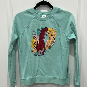 Hanna Andersson NWOT sweat shirt. Ariel and I have the matching pants.